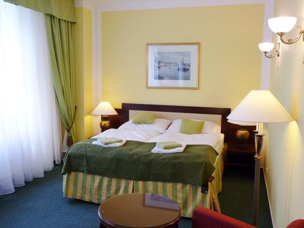 Hotel & Hostel Florian Prague Room photo